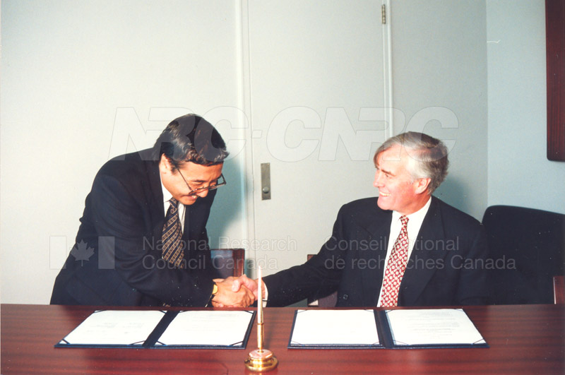 Agreement Signing Indonesian Institute of Sciences 10 Sept. 1997 009