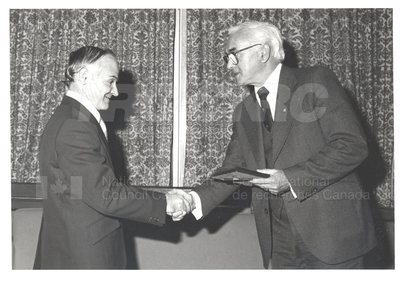 25 Year Service Plaques Presentations 1981 027
