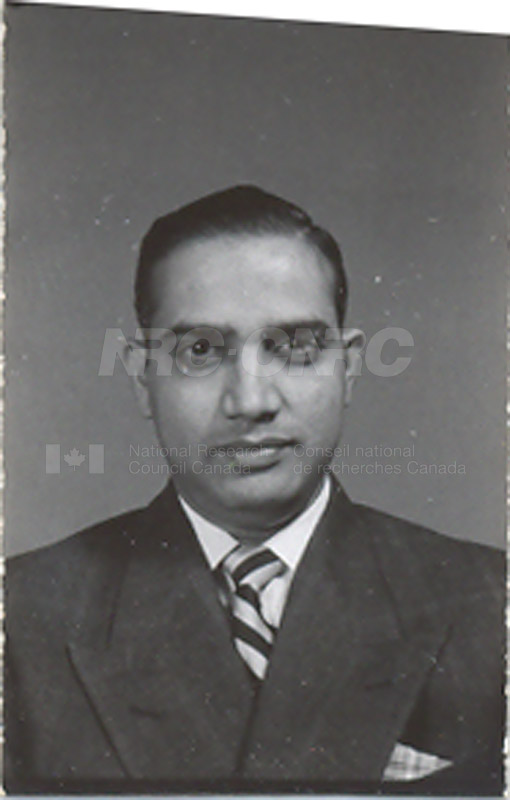 Photographs of Postdoctorate Issue 1957 035
