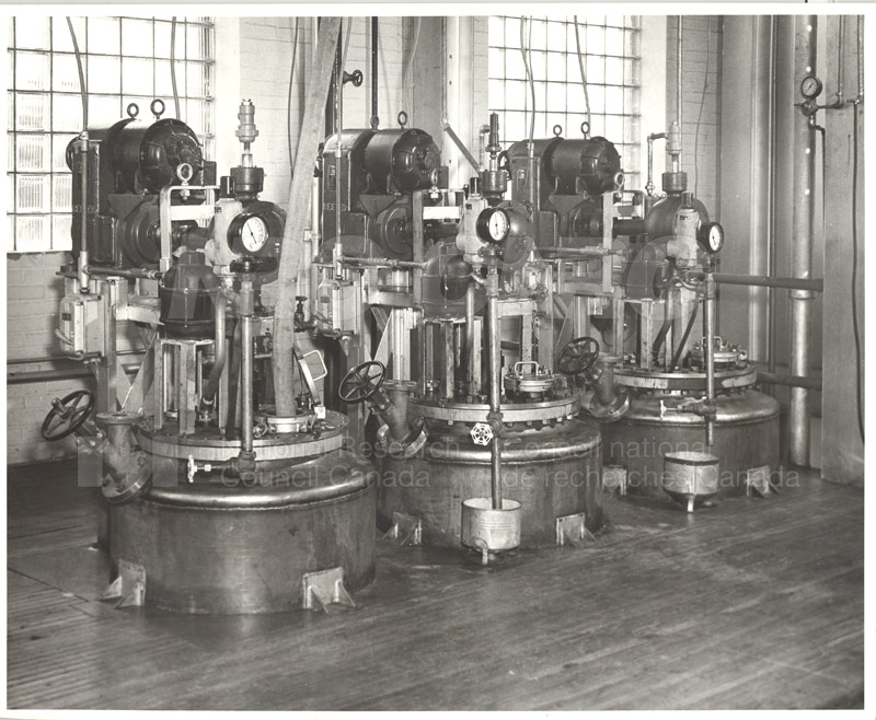 200 Gal. Fermentors 1952