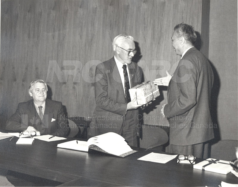 Visit to Canada of a Delegation from the Chinese Academy of Sciences April 28-May 11 1983 008