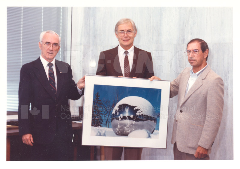 40 Year Service Award C.F. Rollin, C.A.M. Smith 1989 001