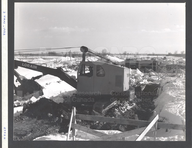 Construction of M-50 Jan. 3 1952 #2992 008
