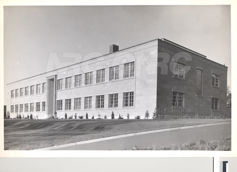 The Building- Exterior Views 1950-1968 003