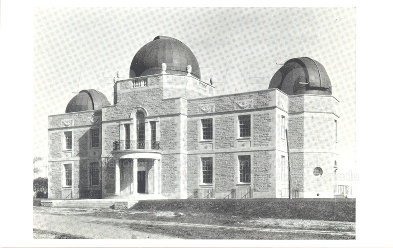 University of Toronto David Dunlap Observatory (postcard)