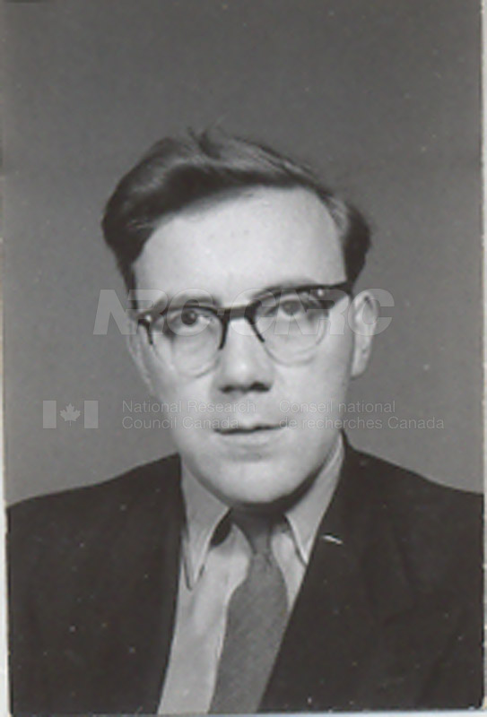 Photographs of Postdoctorate Issue 1957 050