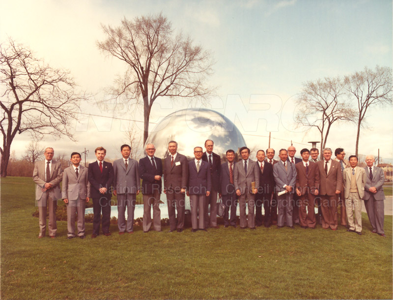 Visite au Canada d'une délégation de l'académie chinoise des sciences 28 avril - 11 mai 1983 001