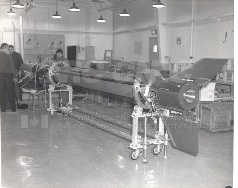 Fusée 233-3 de la NASA dans le Hangar, 1968
