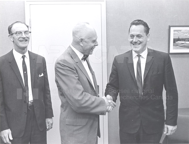 First Collective Agreement with R.C.E.A. 1968 005