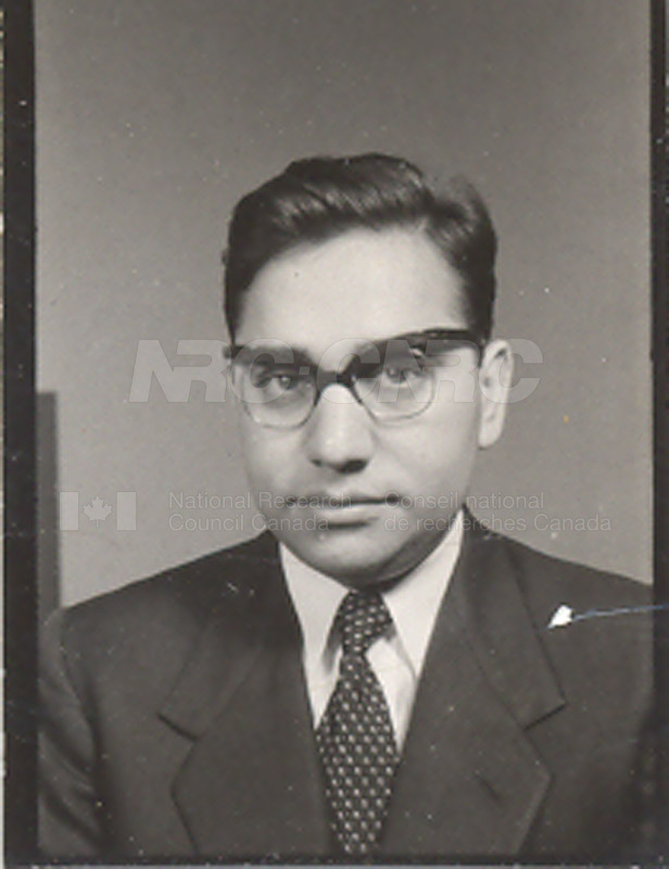 Bourse d'études post-doctorales- 1959 103