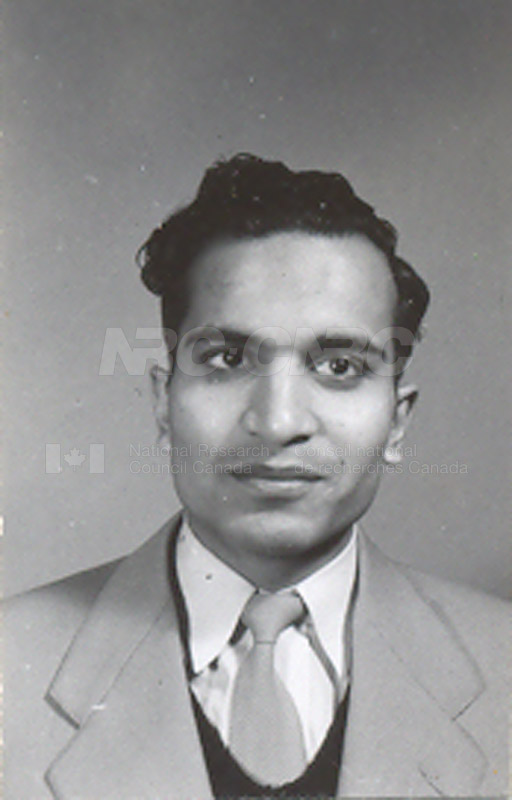 Photographs of Postdoctorate Issue 1957 039