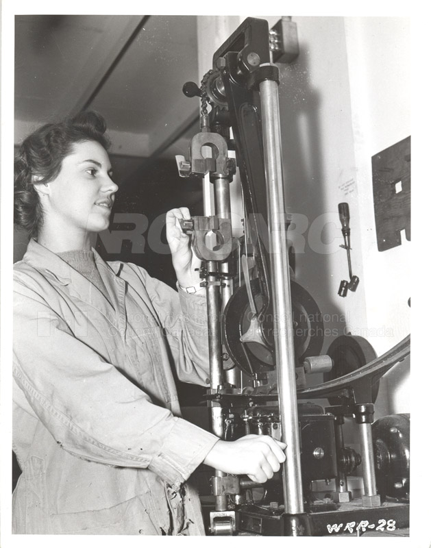 Textiles- Testing Strength c.1940