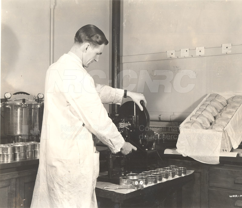 Canning Laboratory- Can Sealing Apparatus c.1940 002