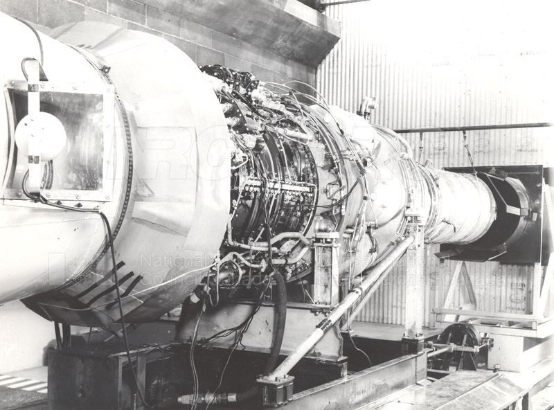 Engine Lab- Orenda Engine 1952 001