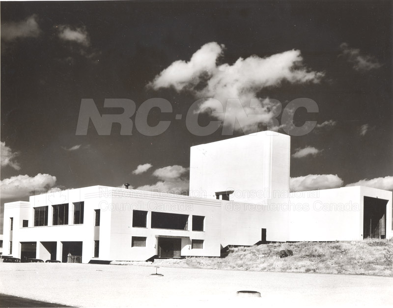 Montreal Road Bldgs. M3, M4, M7 001