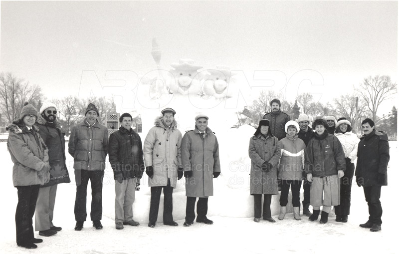Other Winterlude Snow Sculptures 003