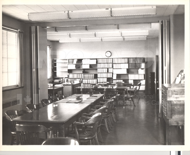 Bibliothèque ARL environ 1955 002