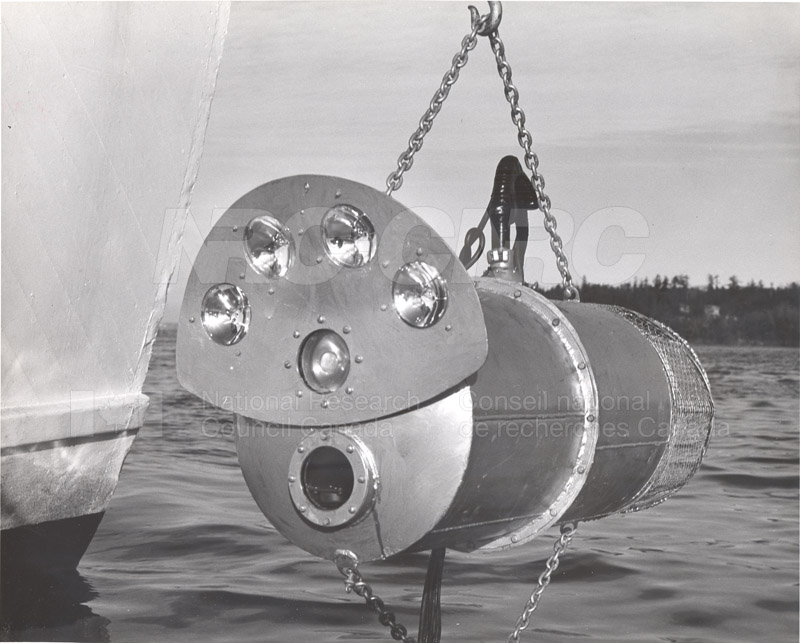 Submersible Housing for a TV Camera 1952
