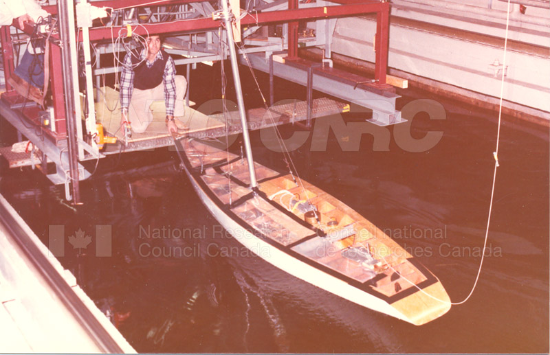 Heelling Yacht Resistance Test Equipment 001